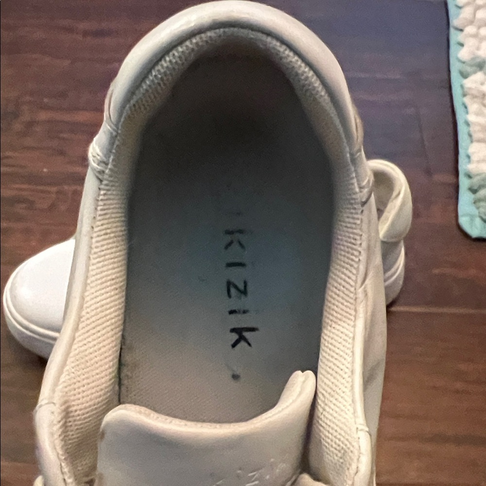 Kizik Women's White Sneakers - Picture 2 of 6